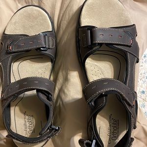Mens brown sandals with 3 Velcro straps for adjustments  ortholite
